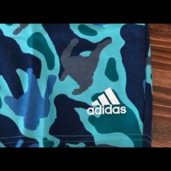 Pharrell Williams x Adidas Camo Shorts - Picture 2 of 4